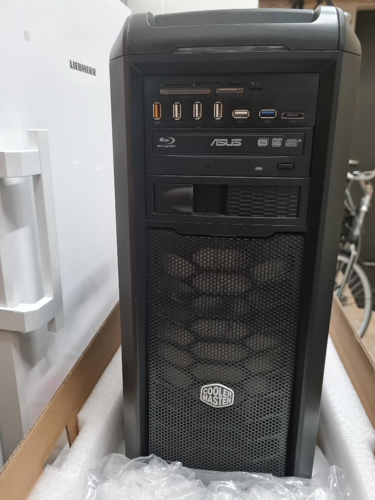 CASE COOLERMASTER COSMOS SE, Ophalen