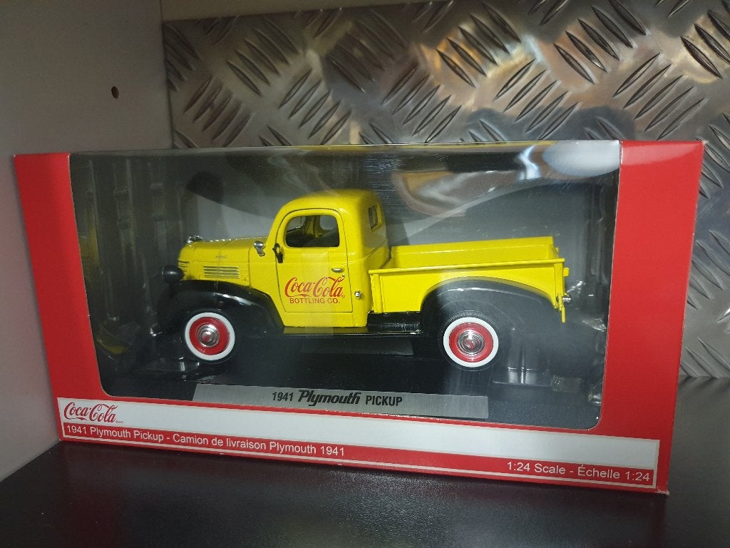 1941 Plymouth Pickup Truck Geel - Coca Cola Editie, Ophalen of Verzenden, Nieuw, Bus of Vrachtwagen, Overige merken