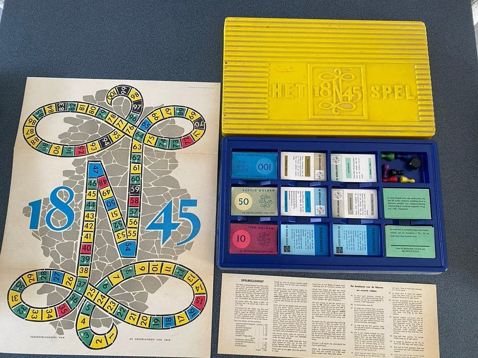 Het 18N45 Spel - Vintage Bordspel, Hobby en Vrije tijd, Gezelschapsspellen | Bordspellen, Drie of vier spelers, Ophalen of Verzenden