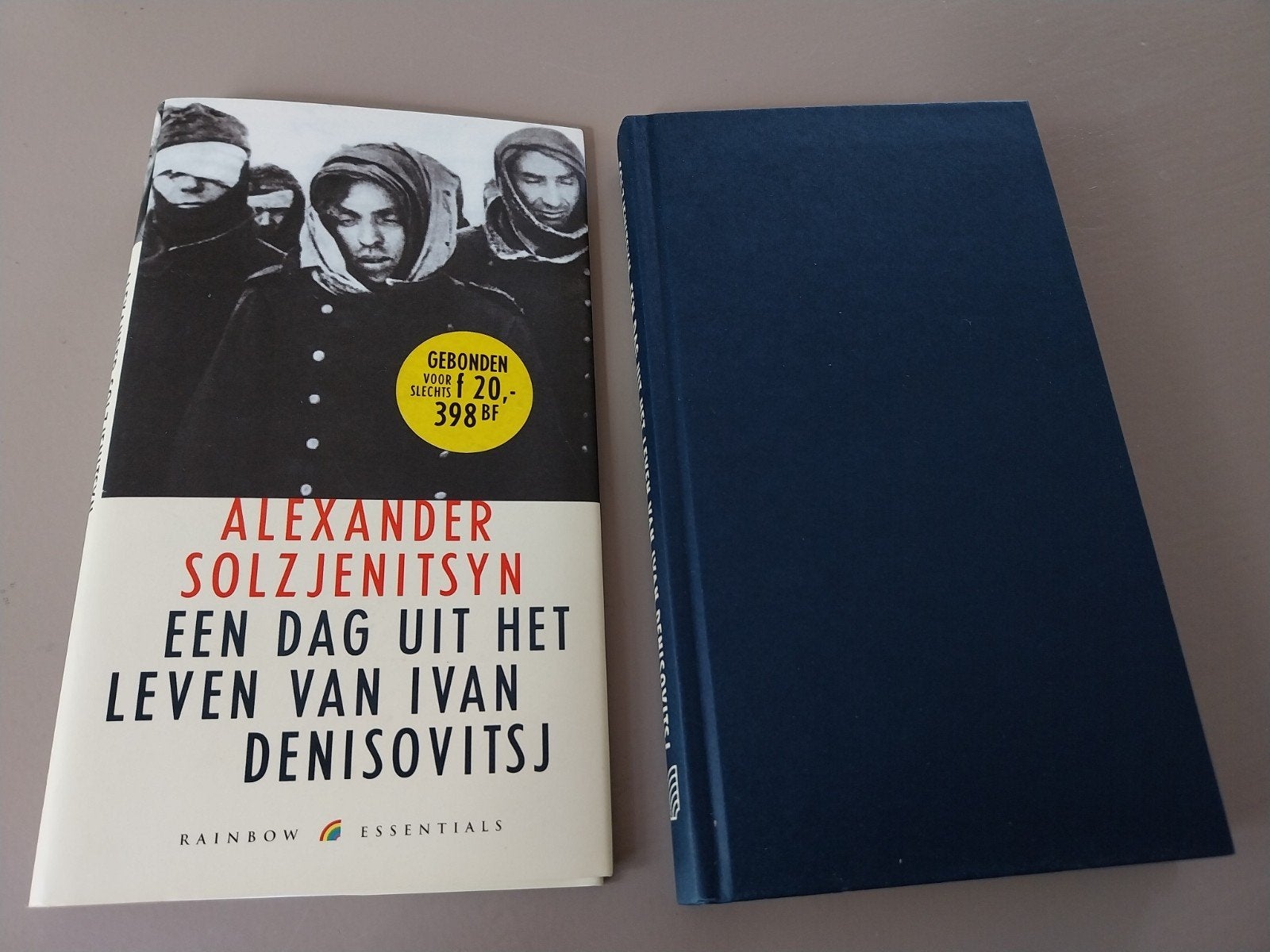 Alexander Solzejenitsyn - Een dag uit het leven v Ivan.., Ophalen of Verzenden, Gelezen, Europa overig