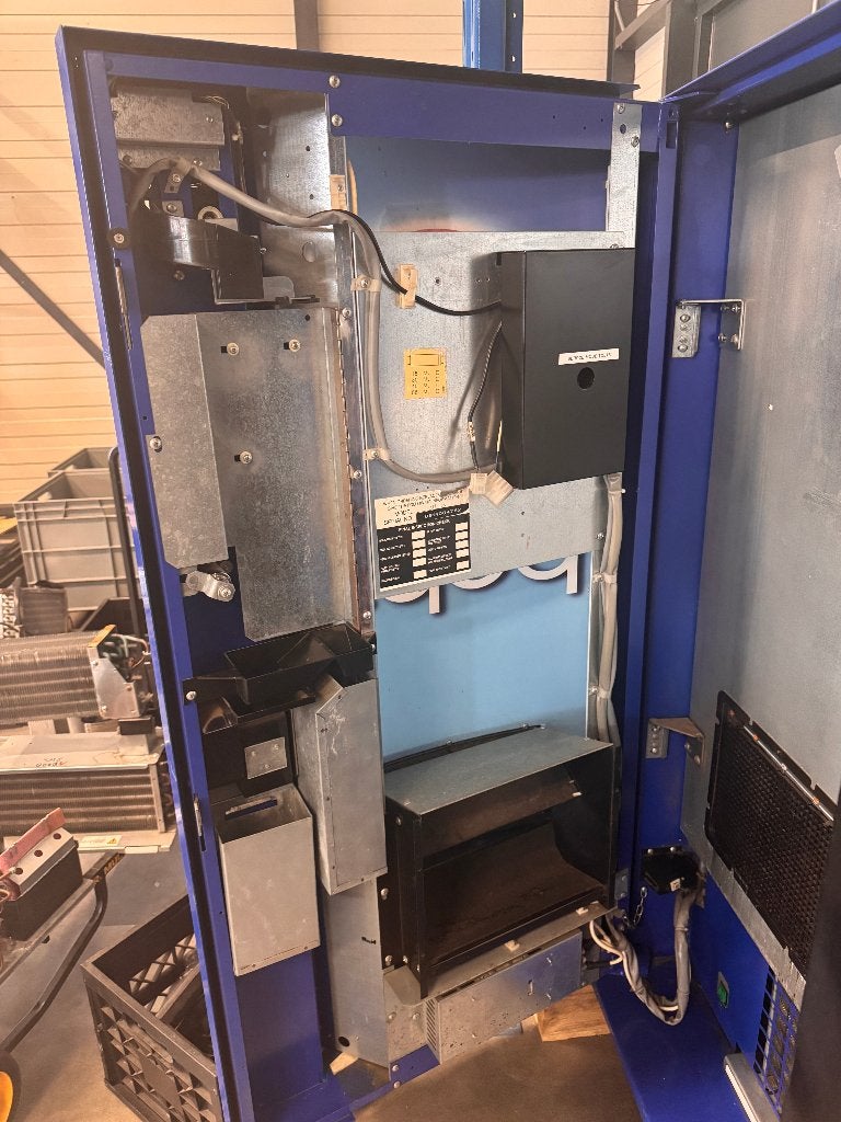 pepsi automaat | drankautomaat | 5 selecties | opruiming, Verzamelen, Ophalen, Vending Master, Info@vendingmaster.nl, Zo goed als nieuw