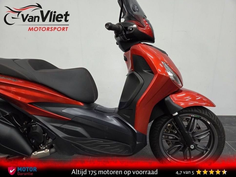 Top Conditie.! Piaggio Beverly 400 S HPE 2021 16003km.!, Scooter, Onbekend, 399 cc, Onbekend