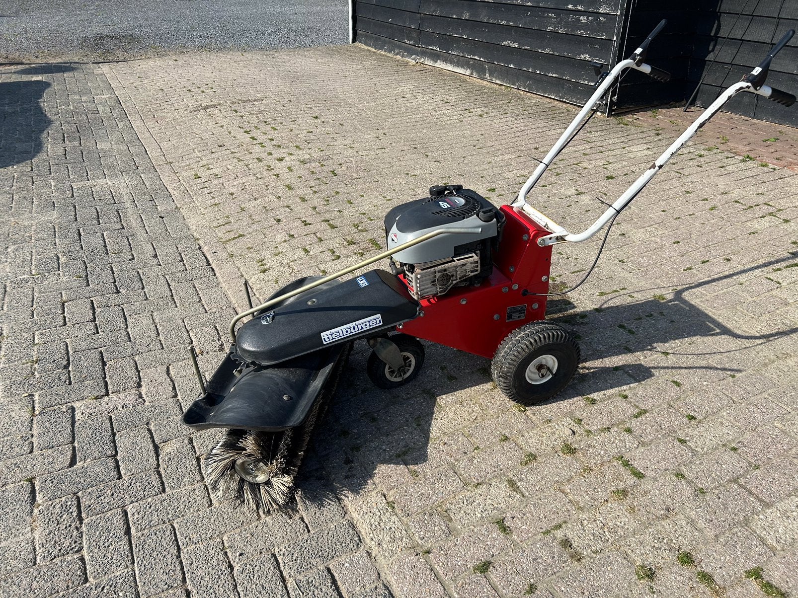 Tielbürger TK32 Veegmachine, Ophalen, Gebruikt