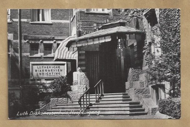 Ansichtkaart Luthers Diaconessenhuis Amsterdam Hoofdingang, Ophalen of Verzenden, 1940 tot 1960, Gelopen, Noord-Holland