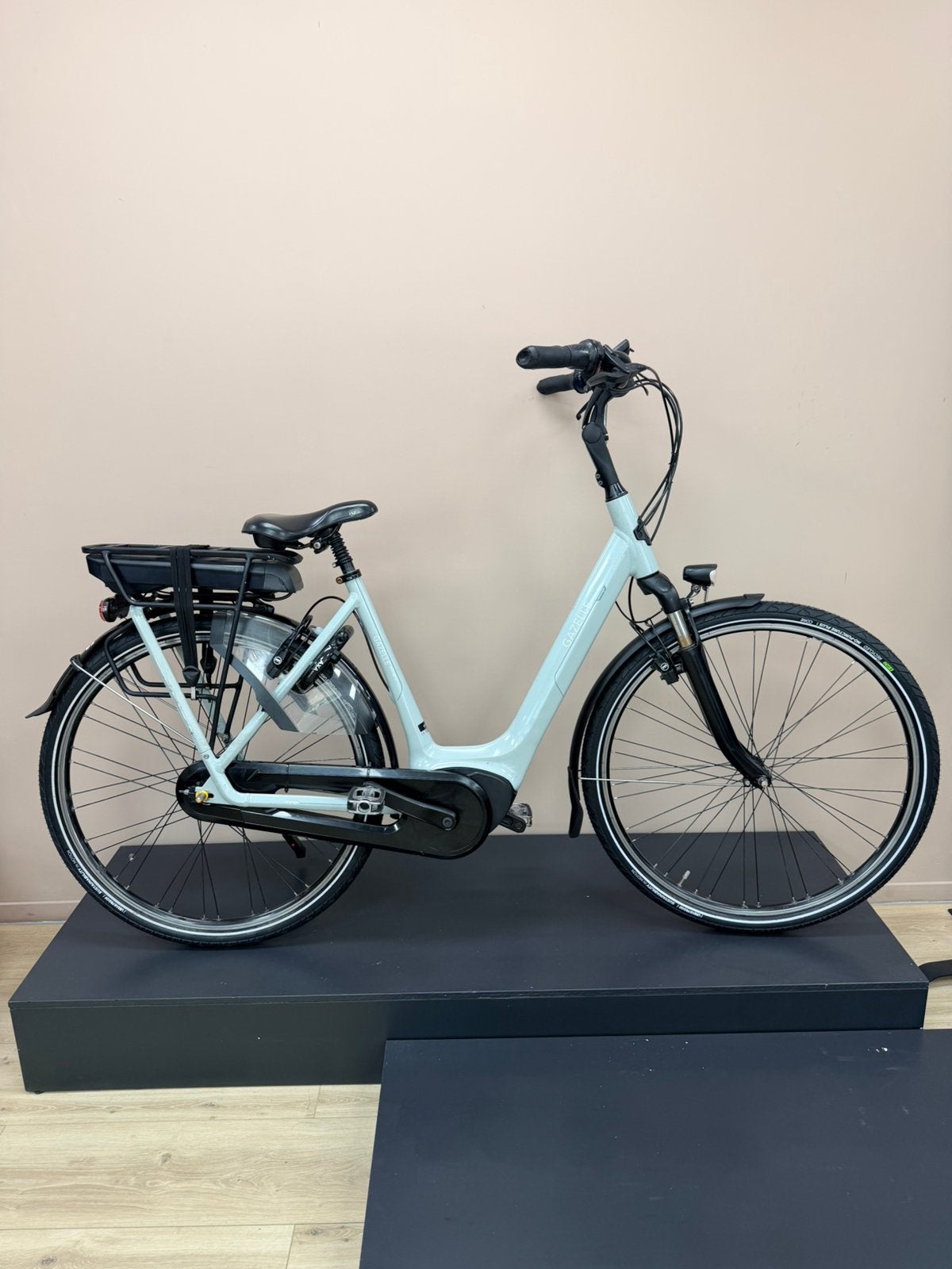 Gazelle orange c7+/ bosch active/ 400wh/ 54cm/ nieuwe banden, Fietsen en Brommers, Elektrische fietsen, 51 tot 55 cm, Ophalen