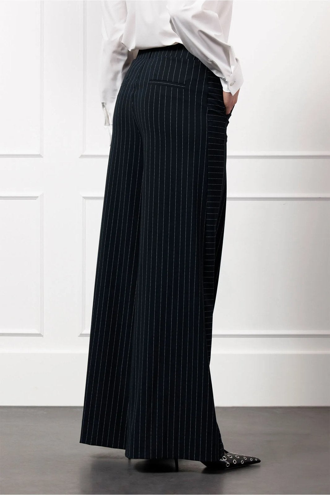 Studio Anneloes Pilar broek pinstripe dark blue travel XL, Blauw, Maat 46/48 (XL) of groter, Ophalen of Verzenden, Zo goed als nieuw