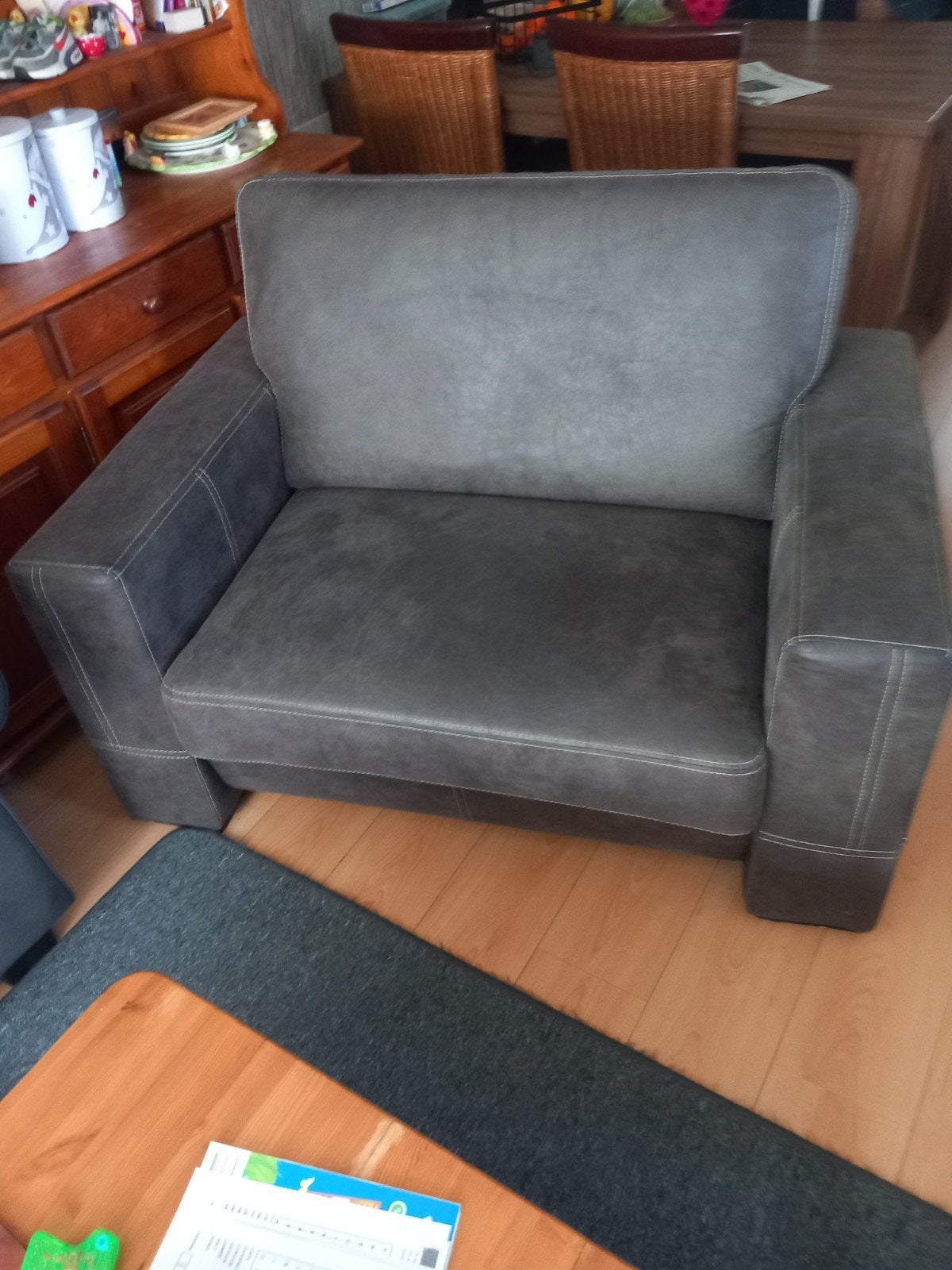 Comfortabele Loveseat - Grijs, Huis en Inrichting, Ophalen