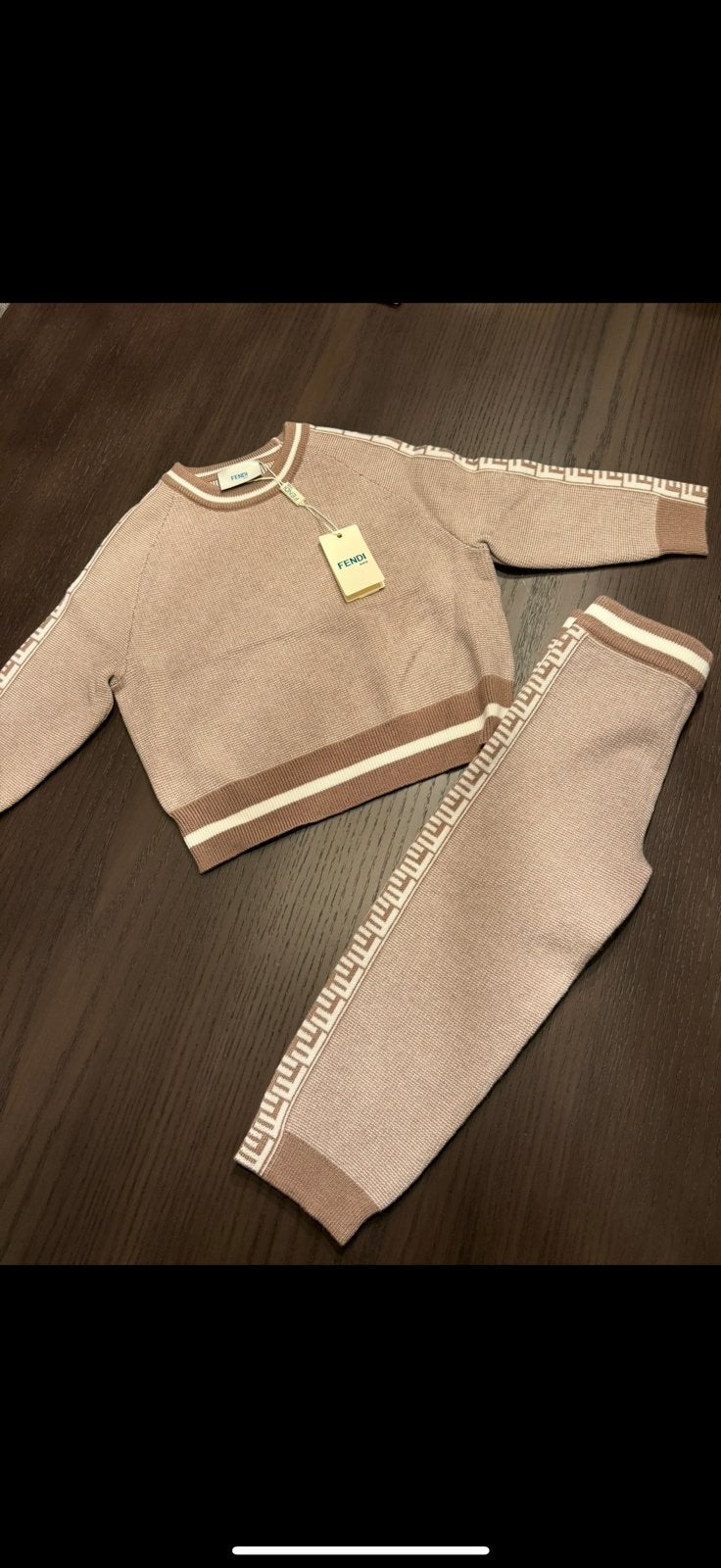 Setje fendi 110 cm nieuw, Ophalen of Verzenden, Zo goed als nieuw, Maat 34 (XS) of kleiner