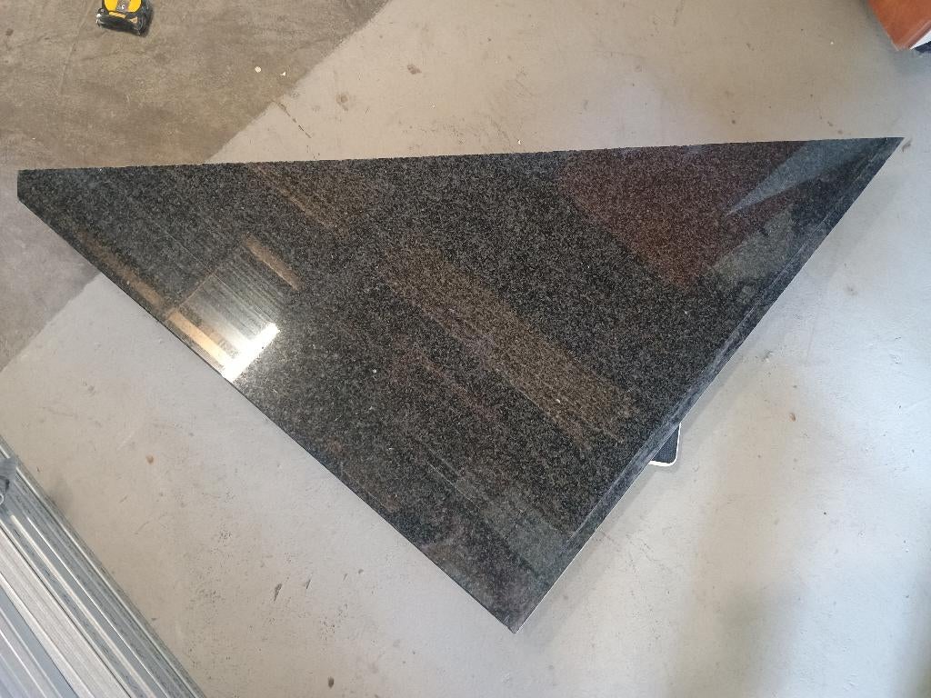 Rest stukken Impala Graniet 28mm dik werkblad, Ophalen, 100 tot 150 cm, Zwart, Zo goed als nieuw