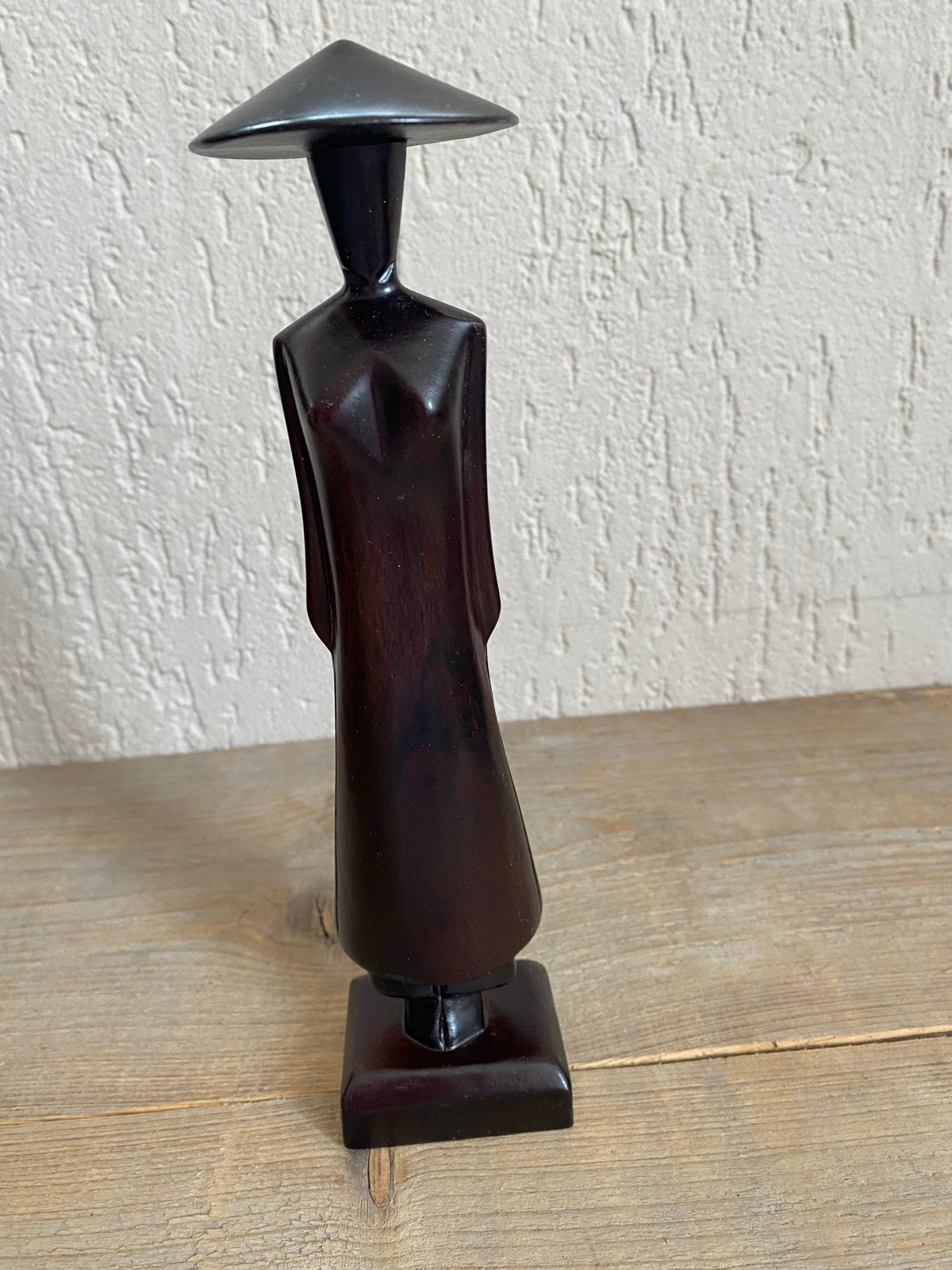 Houten beeldje van Aziatische vrouw, Antiek en Kunst, Kunst | Beelden en Houtsnijwerken, Ophalen, Hout, 20 - 50 cm