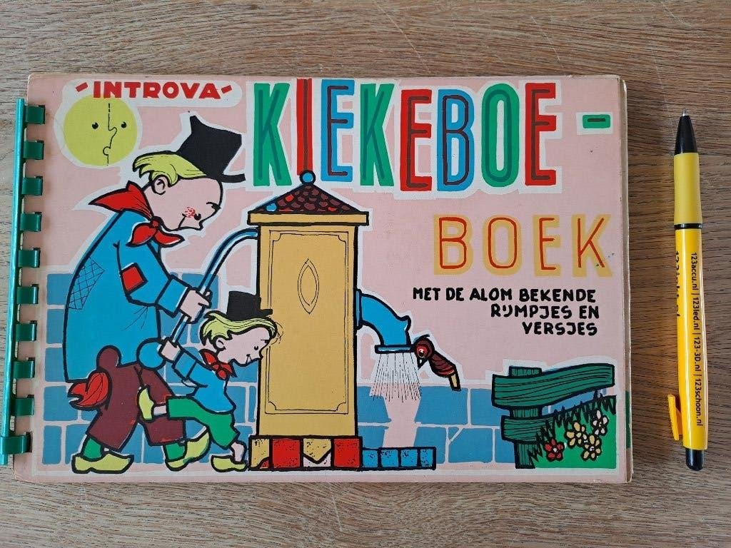 KIEKEBOE-BOEK. INTROVA. BEKENDE RIJMPJES., Boeken, Ophalen of Verzenden, Gelezen, 2 tot 3 jaar