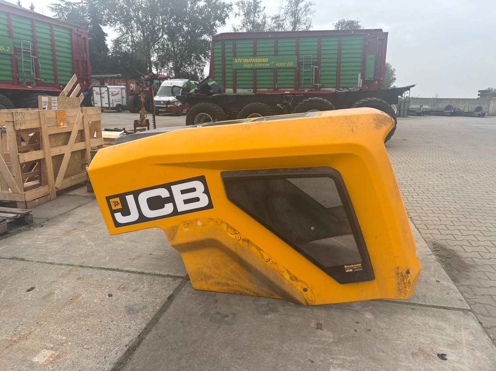 Motorkap JCB shovel 427/435/437, Ophalen, Gebruikt