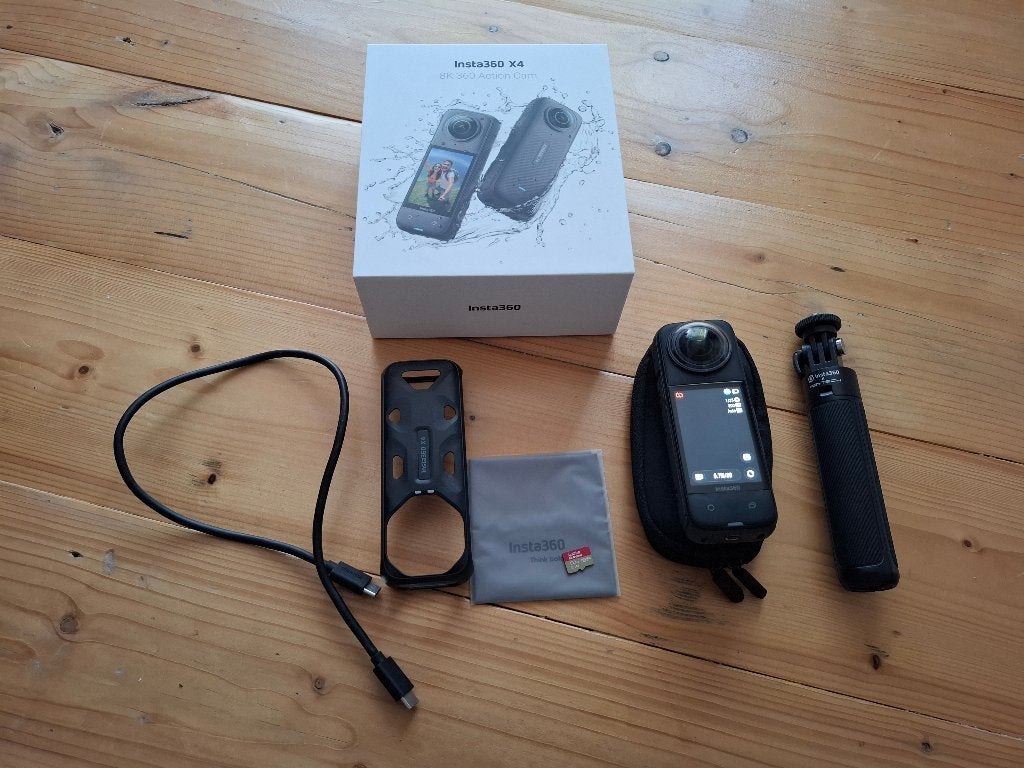 Insta360 X4 camera, Ophalen of Verzenden, Zo goed als nieuw, Overige merken
