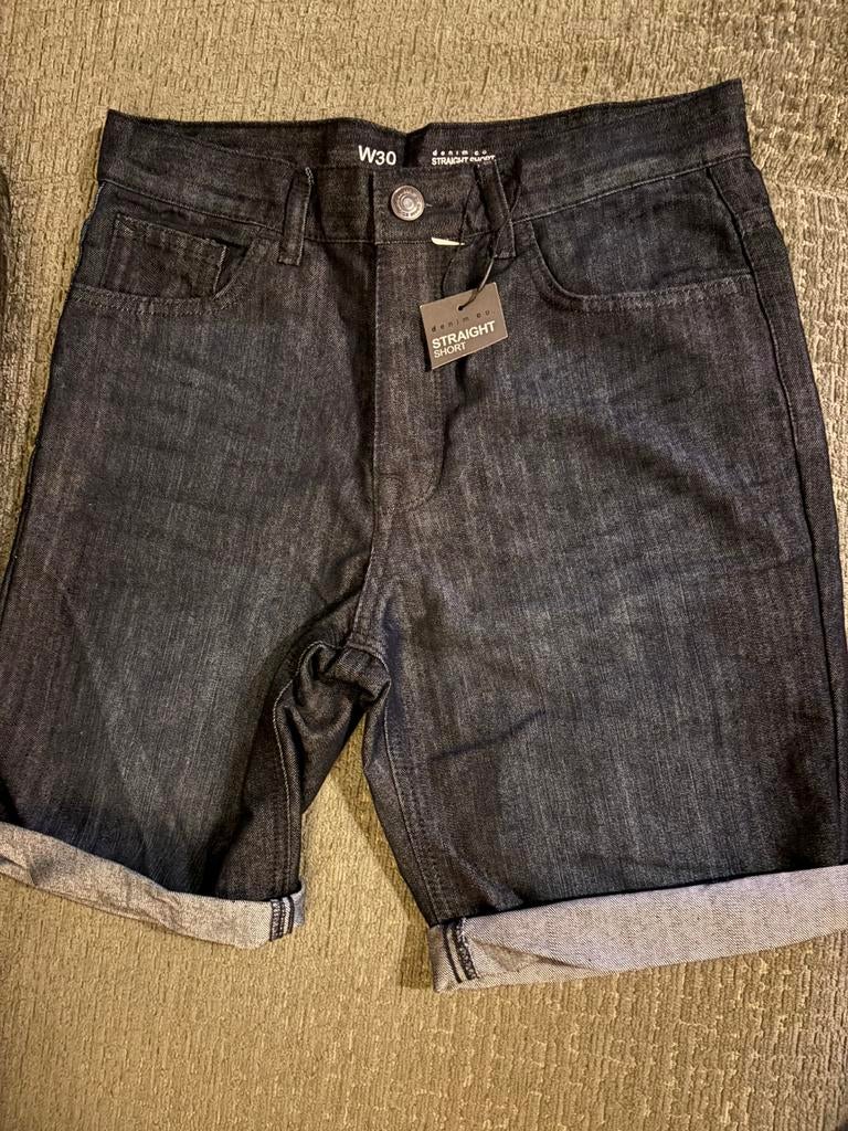 Nieuw - Spijkershort, donkerblauw, maat W30, Ophalen of Verzenden, Nieuw, Blauw, Overige jeansmaten