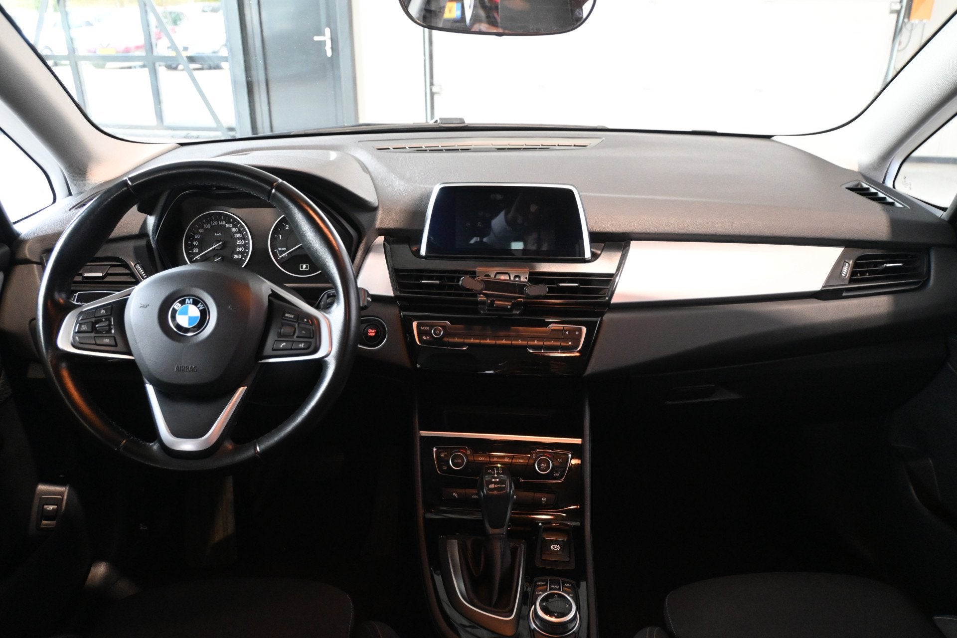 BMW 2 Serie Active Tourer 225xe iPerformance xDrive Executiv, Automaat, Stof, Gebruikt, Met garantie (alle)