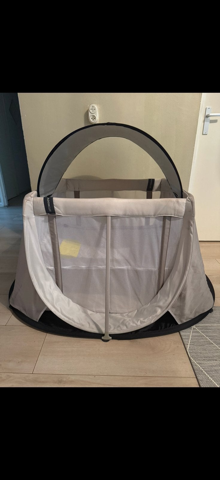 AeroMoov Pop-Up Reisbedje/Campingbedje - Zo goed als nieuw, Ophalen of Verzenden, Zo goed als nieuw, Reisbedje