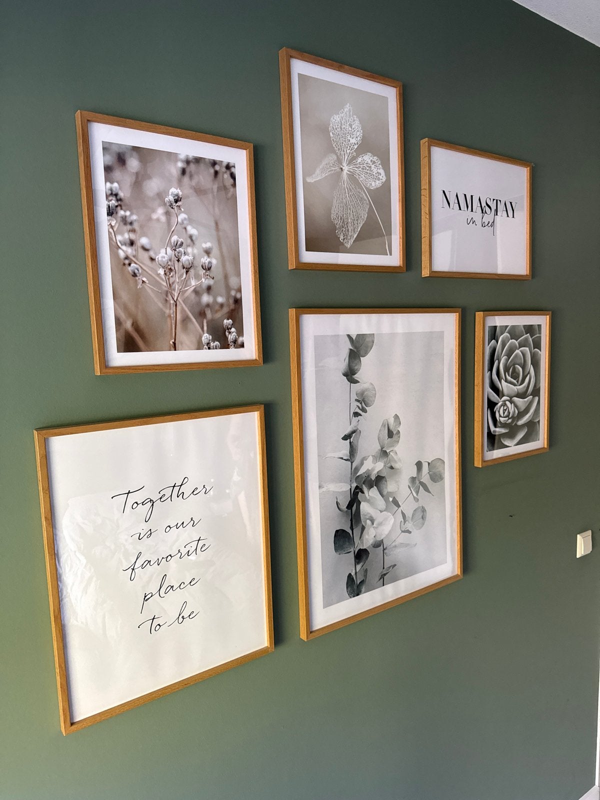 Serie fotolijsten met posters - diverse formaten, Ophalen, Bruin, Zo goed als nieuw, Fotolijst