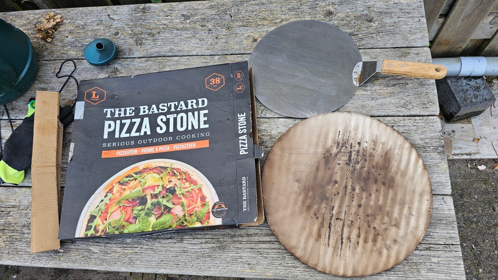 The Bastard Pizzasteen Large met pizzaschep, Ophalen of Verzenden, Gebruikt, The Bastard