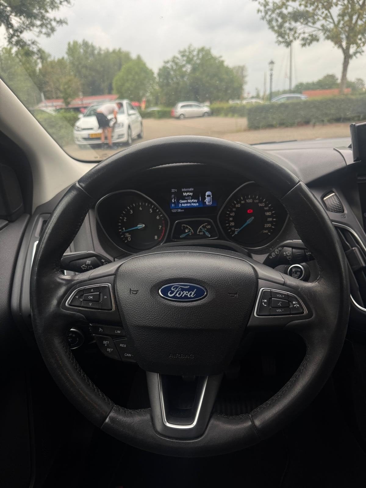 Foto 8 van Ford Focus 1.0 Ecoboost 125pk 2016 Zwart