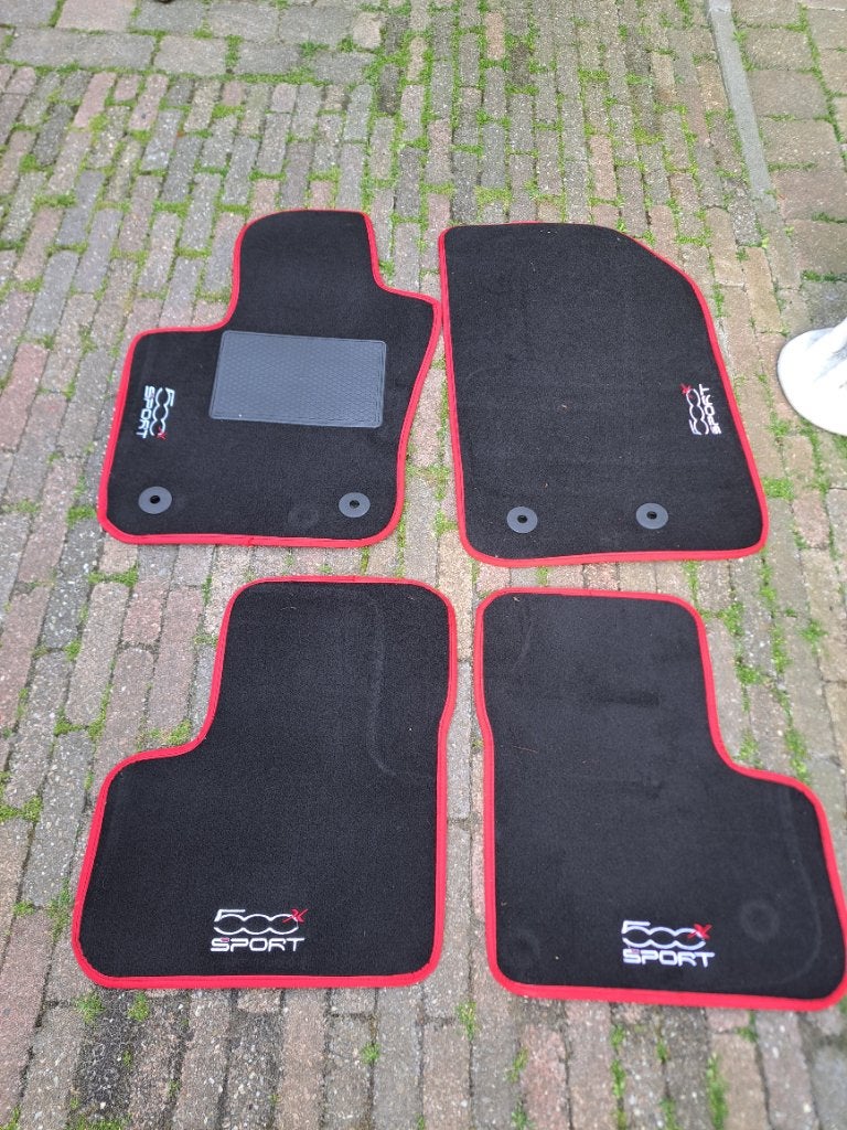 Fiat 500 matten, Ophalen of Verzenden, Zo goed als nieuw