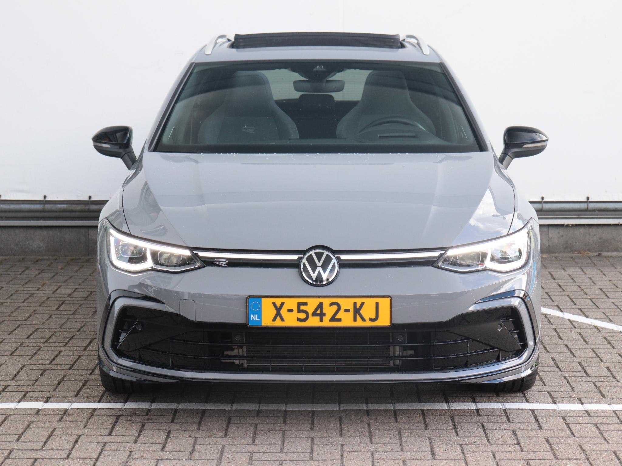 Volkswagen Golf Variant 1.5 eTSI R-Line Business | Harman Ka, Stof, Euro 6, 4 cilinders, 150 pk