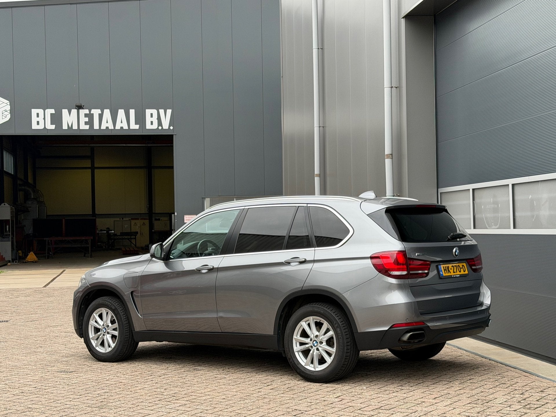BMW X5 XDrive40e iPerformance High Executive bj.2015 Pano|Na, Gebruikt, Vierwielaandrijving, 147 €/maand, 750 kg