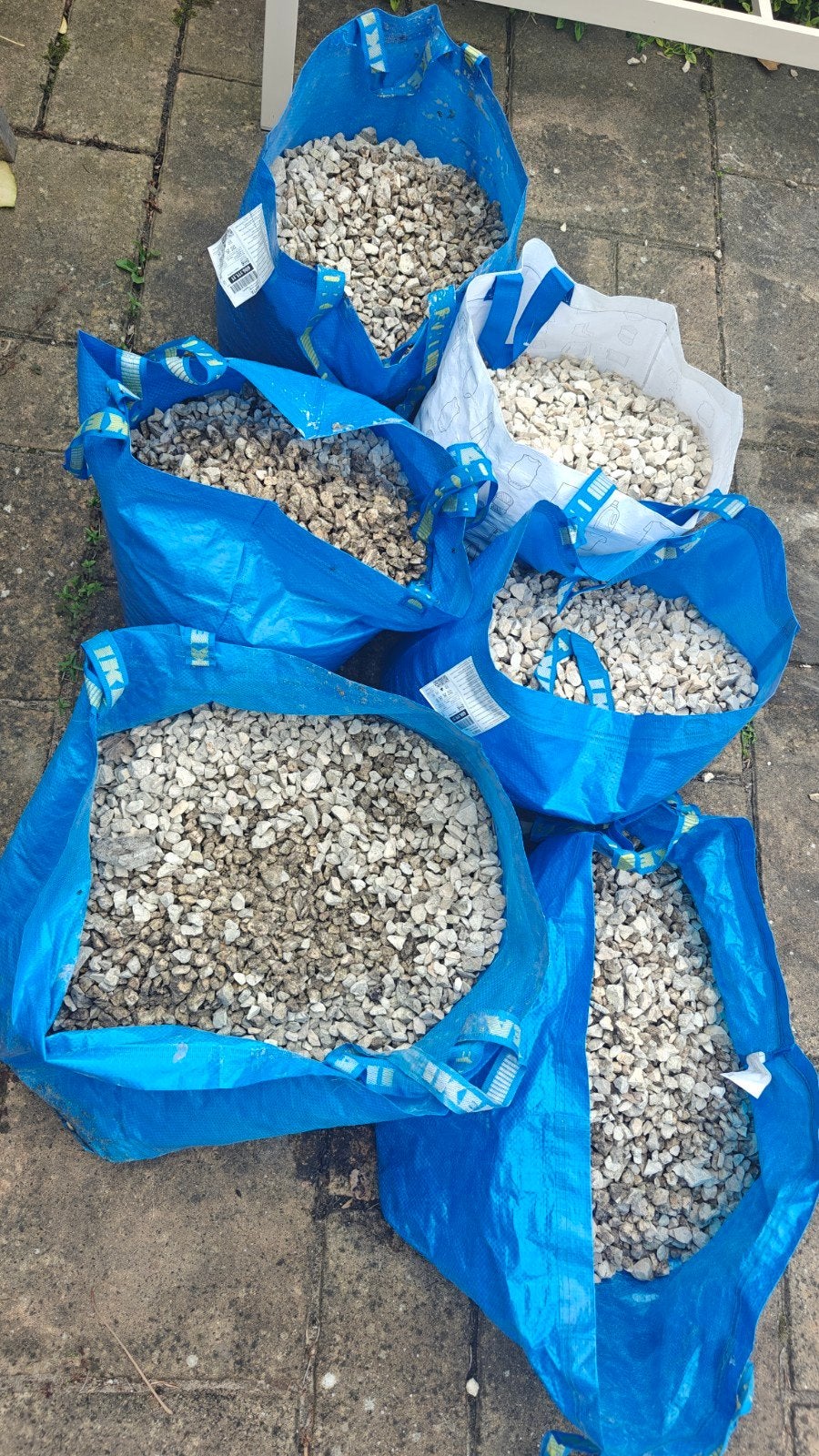 Tuinsplit beige / siersplit / kiezels / grind +/- 350 kilo, Ophalen, Gebruikt, Beige, Split
