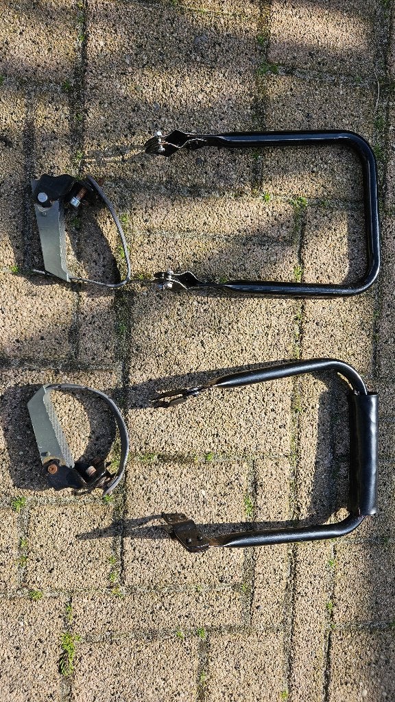 Kinder rugsteun (2x) met set voetensteuntjes, Fietsen en Brommers, Ophalen of Verzenden, Gebruikt, Achterzitje