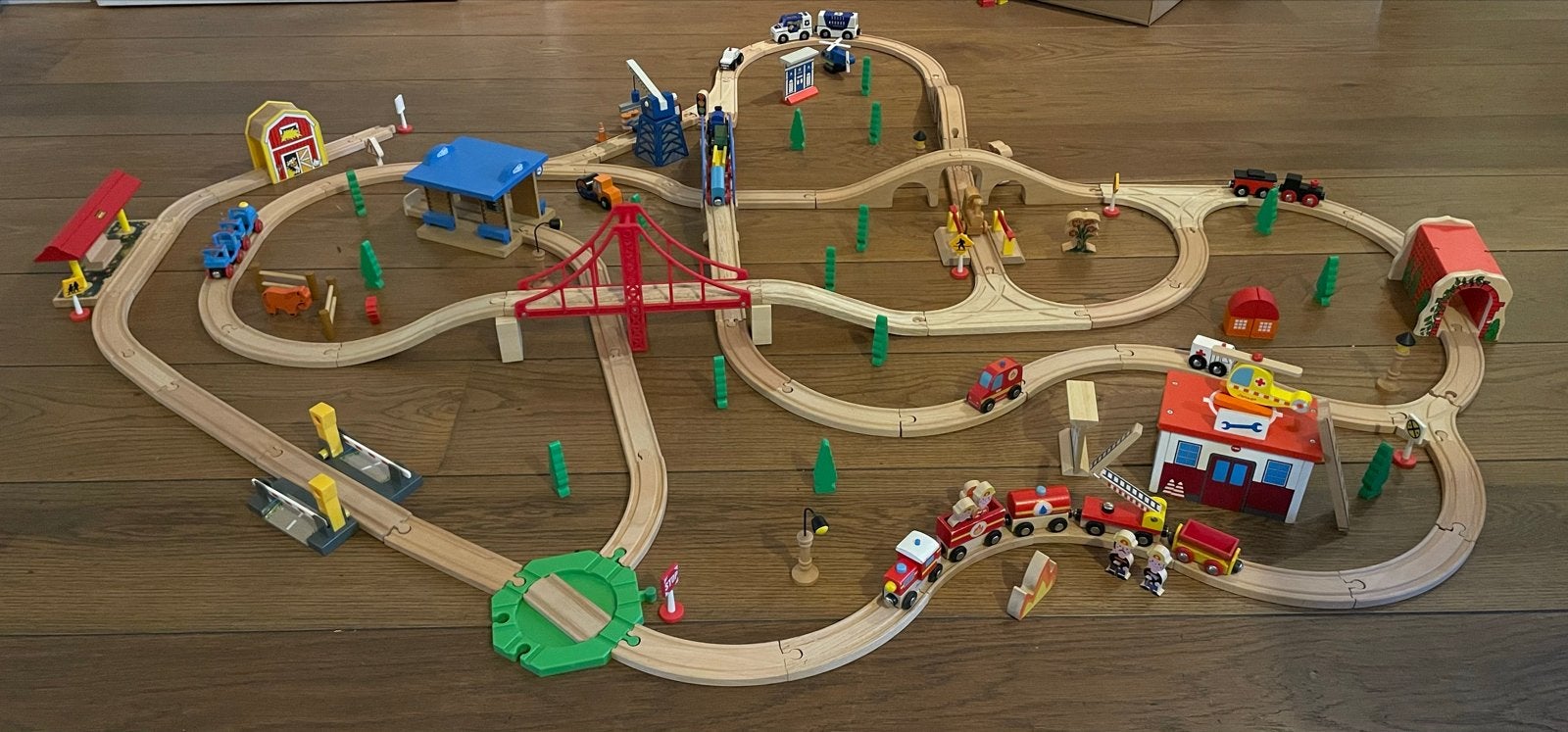 Grote Houten Treinset met Veel Accessoires, Ophalen, Gebruikt, Jongen of Meisje