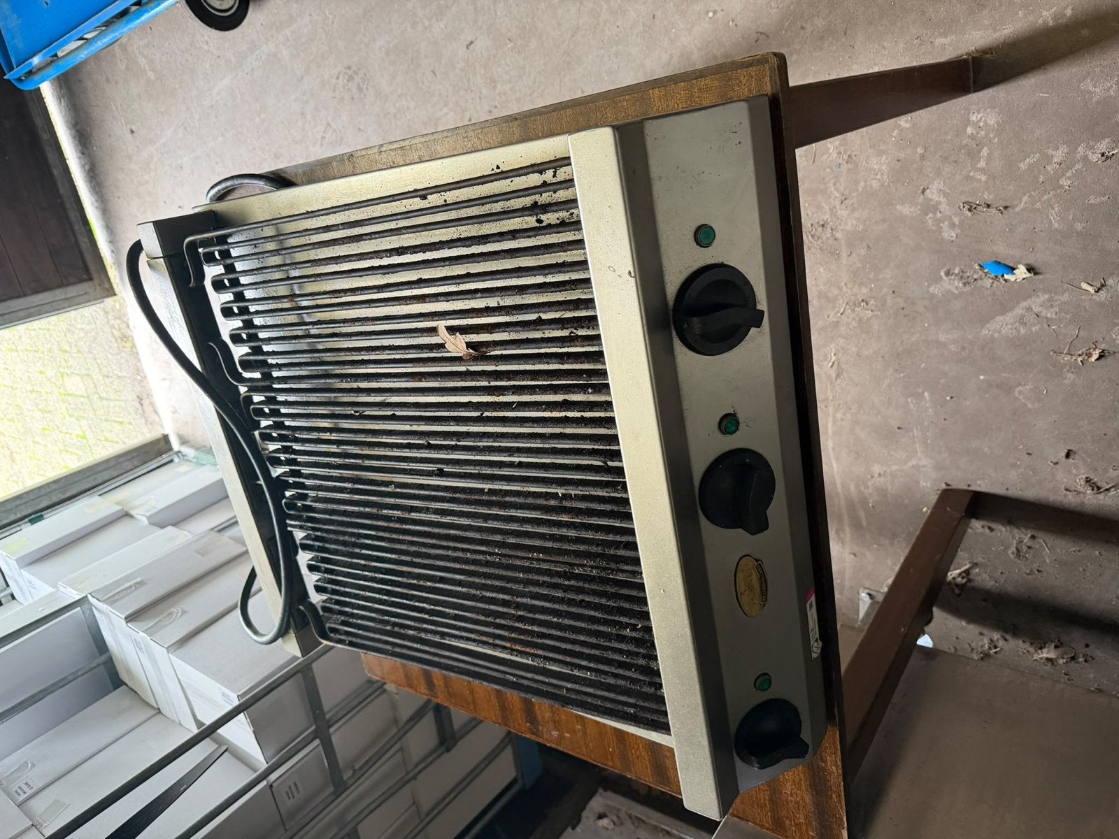Rosval RWG-66 Professionele Grill - Bouwjaar 2017, Ophalen, Gebruikt, Tafelgrill