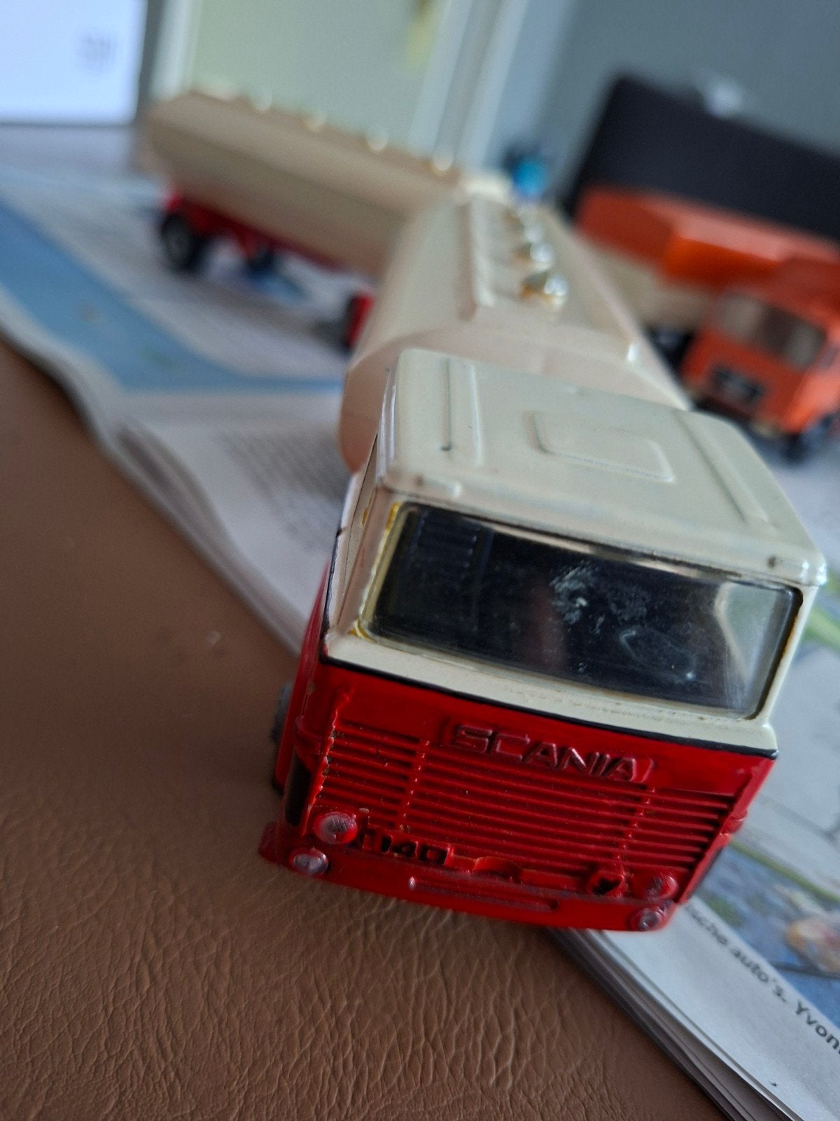 SCANIA 140 nacoral, Hobby en Vrije tijd, Ophalen of Verzenden, Bus of Vrachtwagen