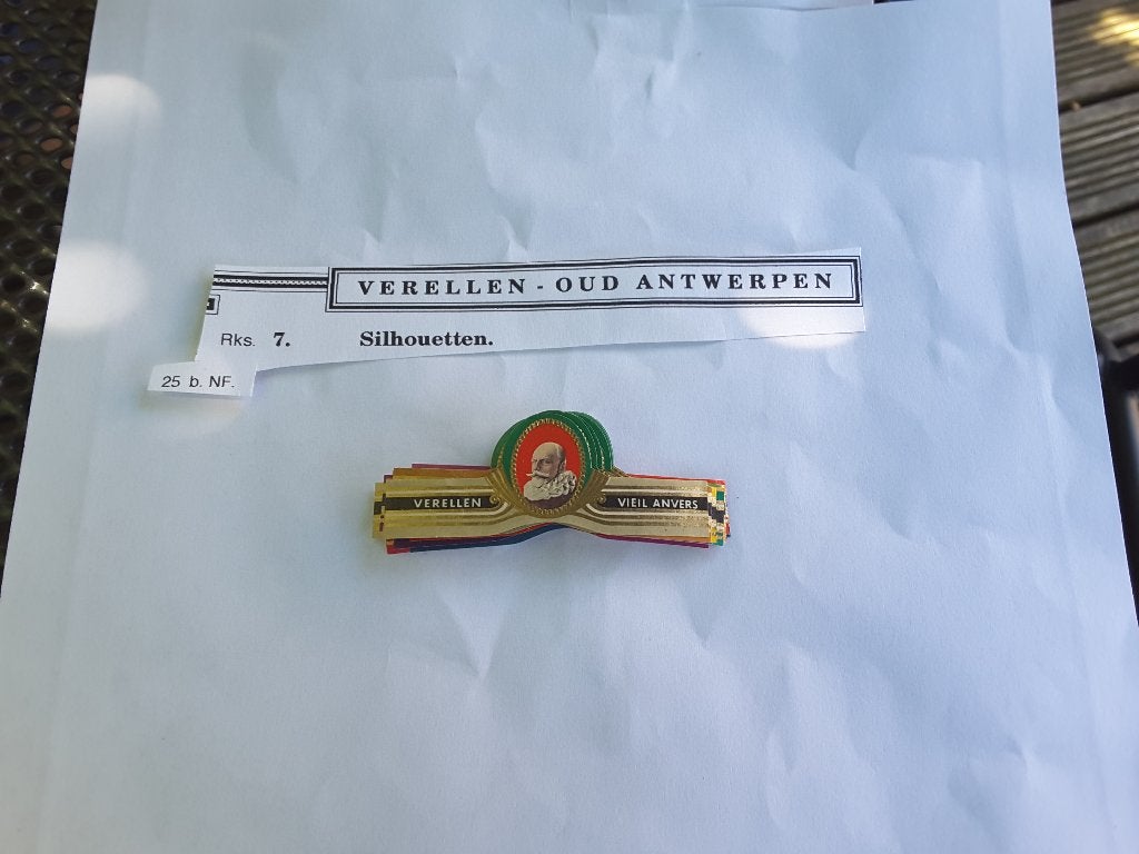 Sigarenbandjes verellen reeks 7 silhouetten, Verzenden, Gebruikt, Sigarenbandjes