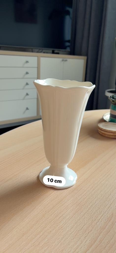 Wedgwood Etruria Barlaston Queens Shape Vaas, Ophalen