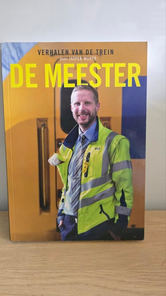 De Meester - Verhalen van de Trein door Jasper Wijker, Ophalen of Verzenden, Gelezen, Jasper Wijker, Trein