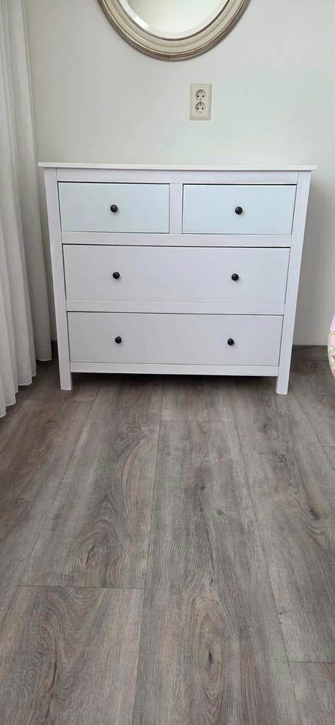 Leuk wit ladekast, Huis en Inrichting, Ophalen, 50 tot 100 cm, Zo goed als nieuw, 3 of 4 laden