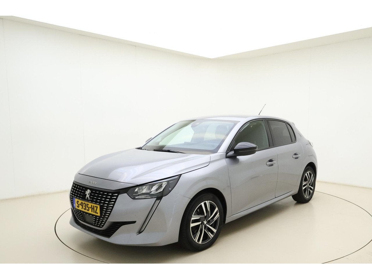 Peugeot 208 1.2T Allure Pack 100pk | Navigatie | Adaptive Cr, Auto's, Voorwielaandrijving, 101 pk, Gebruikt, 49 €/maand