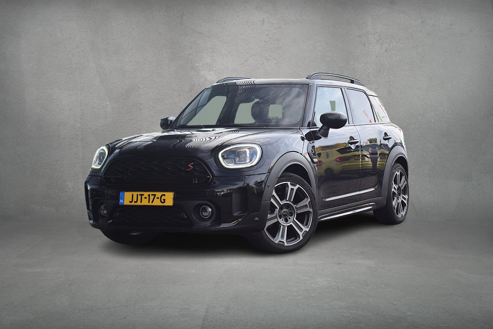 MINI Countryman 2.0 Cooper S ALL4 MINI Yours | Stuur- en Sto, 1998 cc, Euro 6, Zwart, Vierwielaandrijving