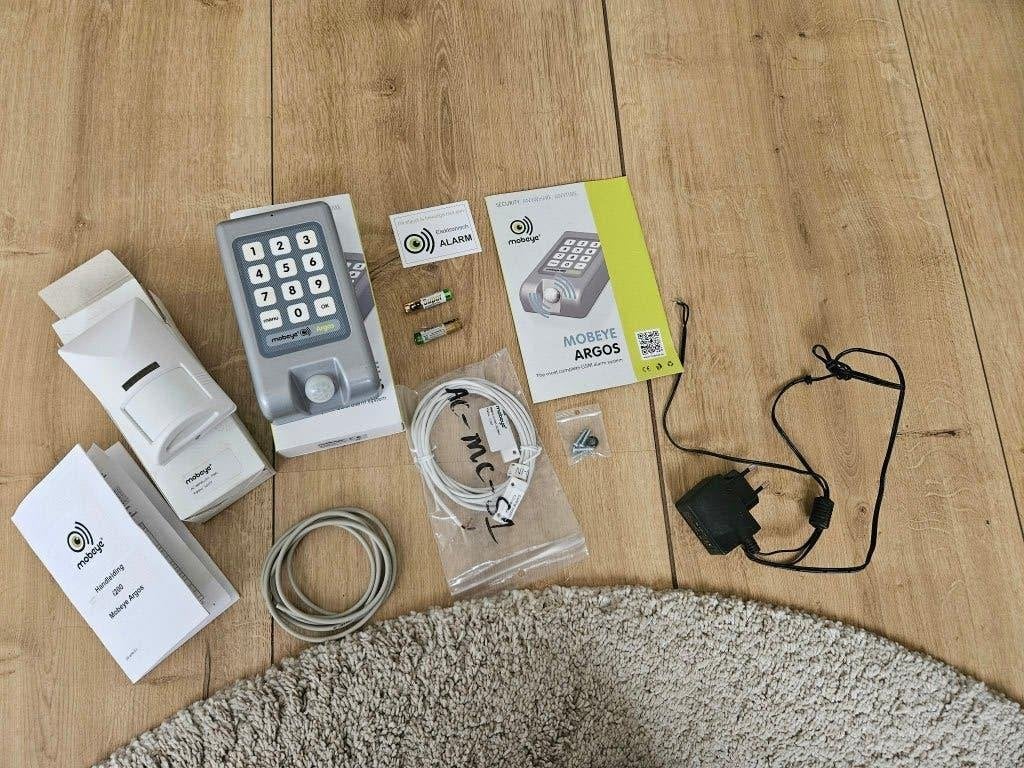 Compleet en werkend Mobeye Argos i200 GSM alarmsysteem, Beweging, Ophalen of Verzenden, Zo goed als nieuw, Compleet systeem