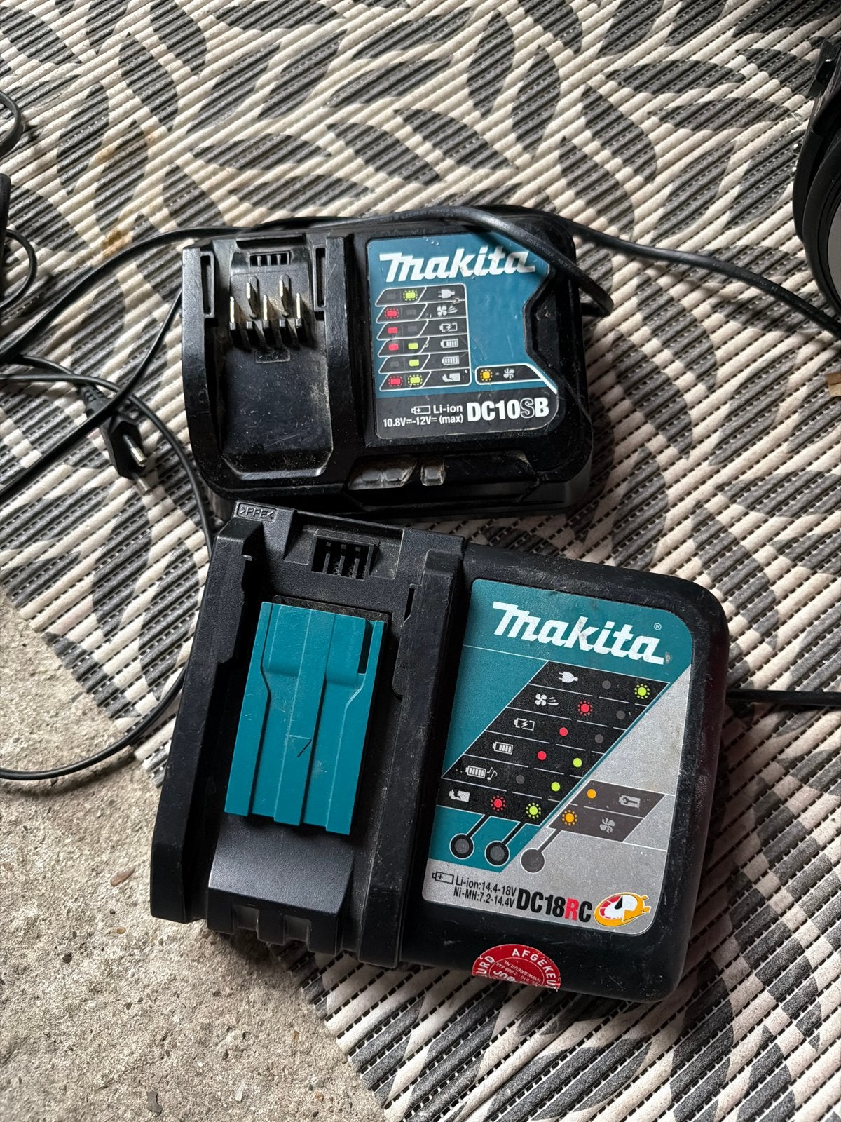 Makita acculaders DC10SB en DC18RC, Ophalen, Gebruikt