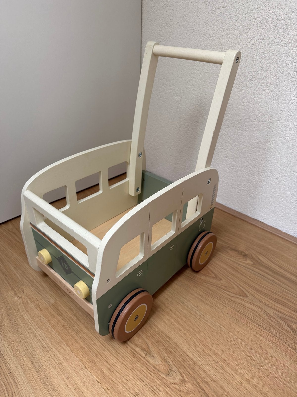 Little Dutch Houten Loopwagen - Groen/ Wit, Kinderen en Baby's, Speelgoed | Houten speelgoed, Ophalen, Zo goed als nieuw, Duw- of Trekspeelgoed