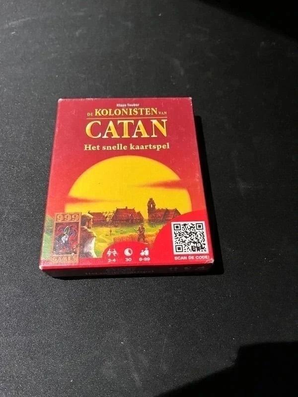 999 Games - Kolonisten van Catan - Kaartspel - compleet, Een of twee spelers, Ophalen of Verzenden, Zo goed als nieuw, 999 Games bv