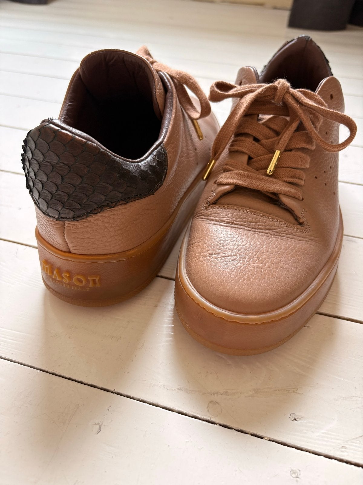 Mason Garments mt 41 sneakers bruin met slangenprint detail, Kleding | Dames, Schoenen, Bruin, Ophalen of Verzenden, Sneakers of Gympen