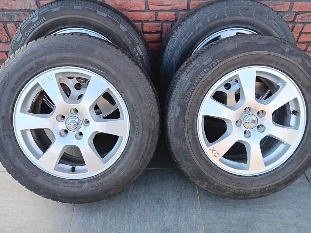 Volvo XC60 zomerbanden met velgen - 235/65 R17, Ophalen