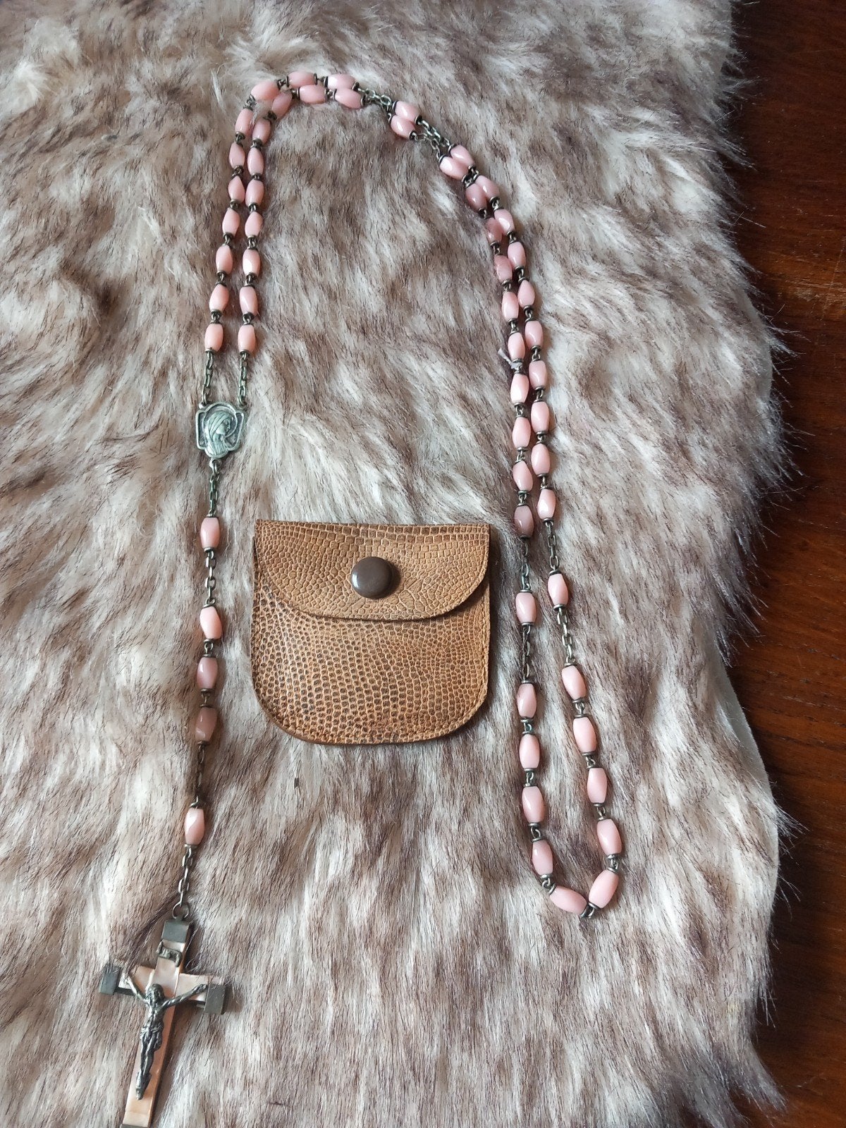Antieke Rozenkrans met Kruisbeeld en Etui, Ophalen of Verzenden
