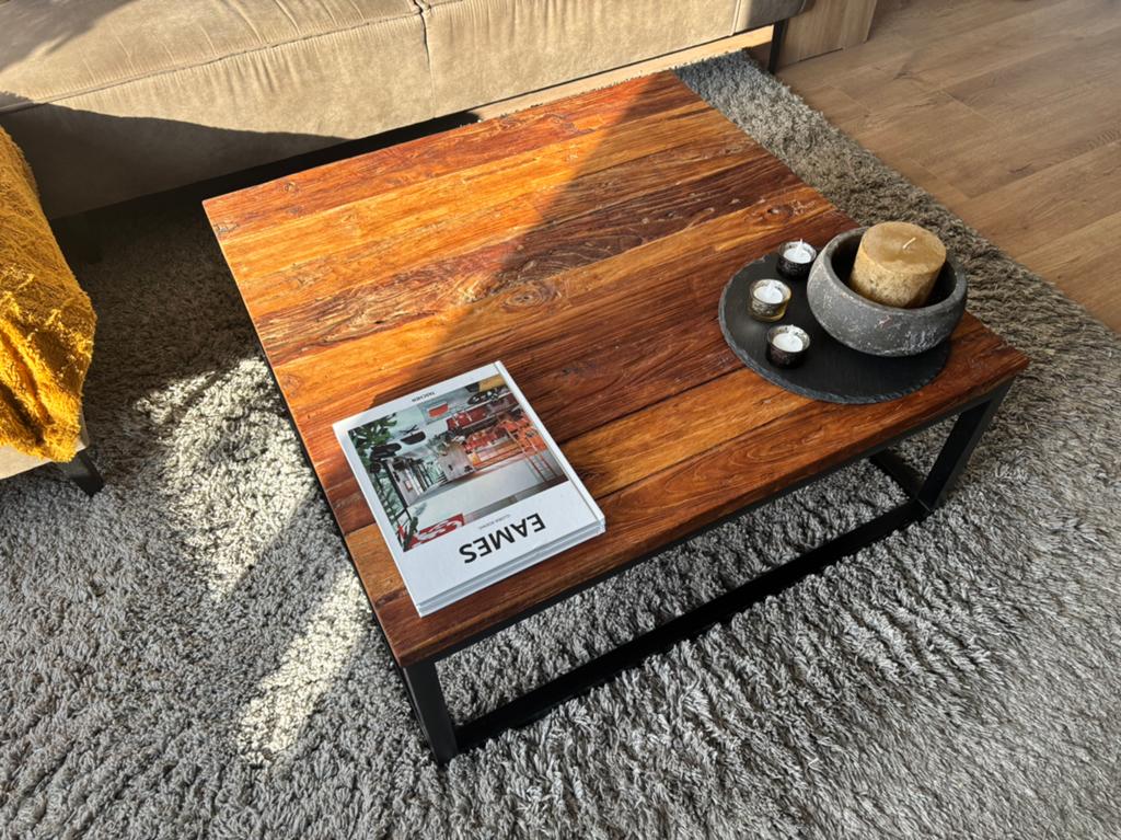 Houten salontafel - Zwart onderstel, Ophalen, Gebruikt, 100 tot 150 cm, 50 tot 100 cm