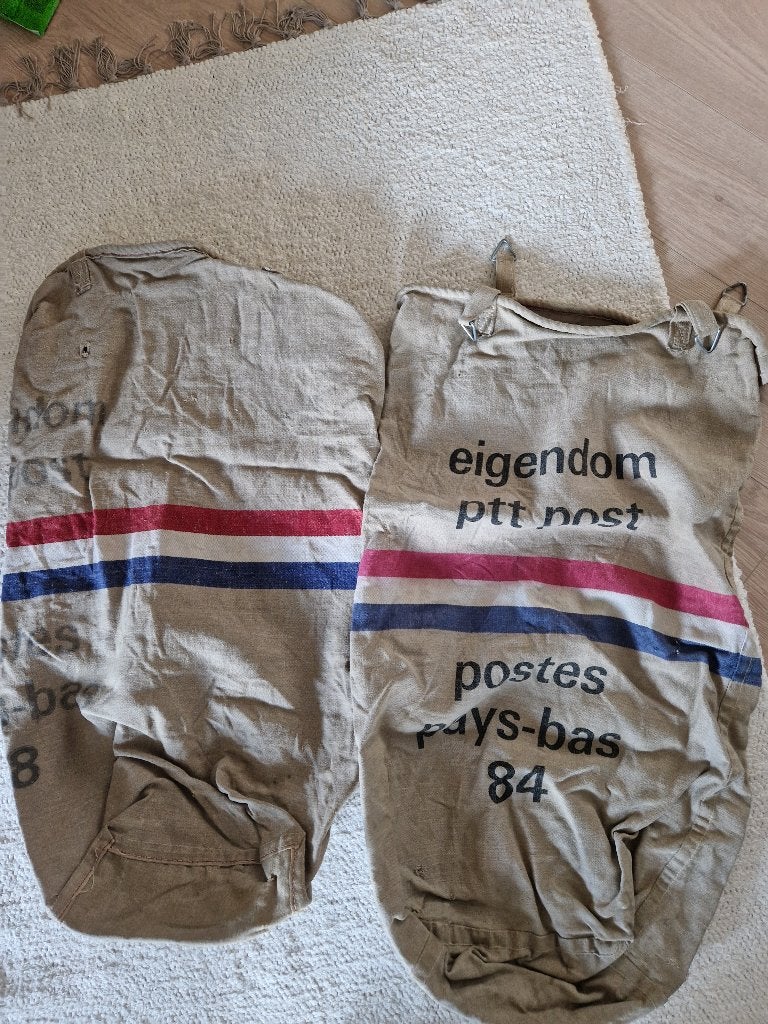 2 oude PTT postzakken, Ophalen, Overige typen