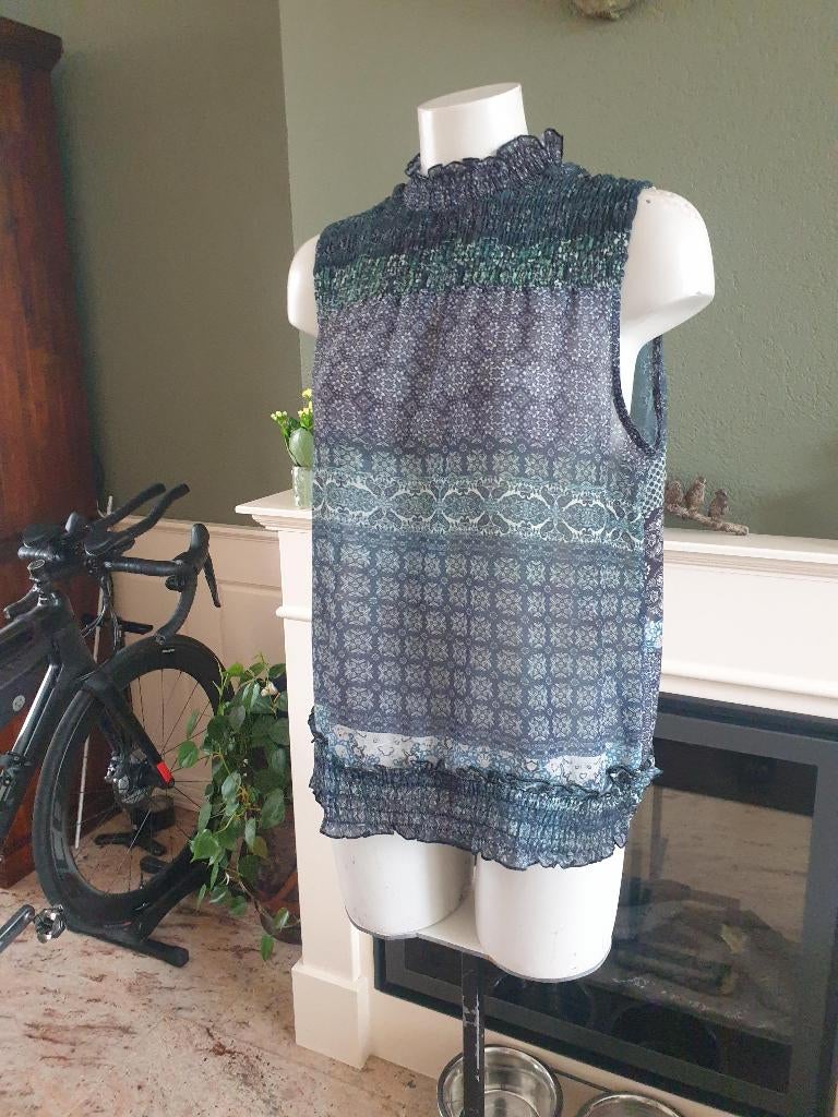 Studio Mo groen blauwe top shirt L 42 44, Kleding | Dames, Tops, Zo goed als nieuw, Maat 42/44 (L), Groen, Zonder mouw, Ophalen of Verzenden
