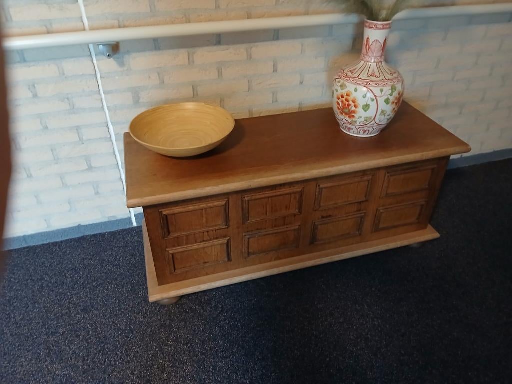 Dekenkist, Ophalen of Verzenden, Zo goed als nieuw, Minder dan 50 cm