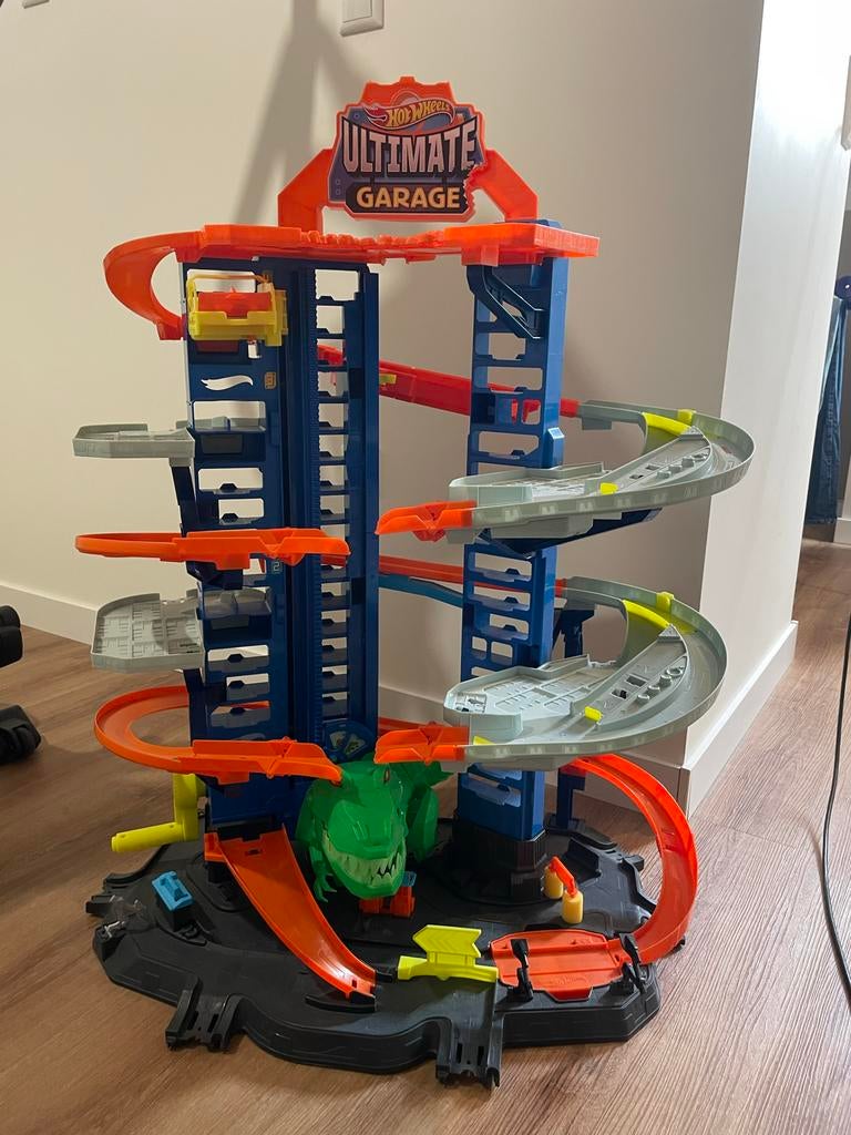 Hotwheels Ultimate Garage - Dino aanval, Ophalen, Gebruikt, Jongen of Meisje