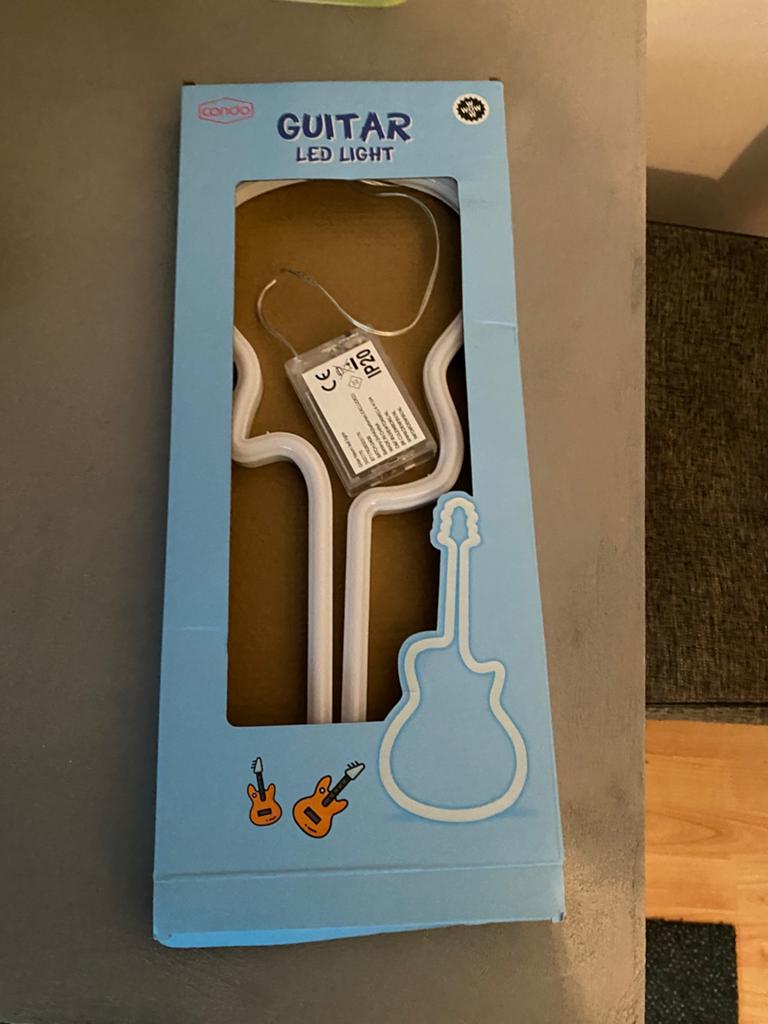 Licht gitaar met neon kleuren, Ophalen, Nieuw, Minder dan 100 cm